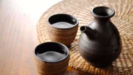  不要上当了，298元一箱茅台酱香酒能真吗