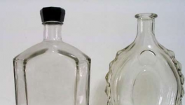 老的玻璃酒瓶子收藏方法，其价值高吗