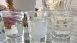 粮食酒与勾兑酒的区别有哪些，粮食酒和勾兑酒区别详解