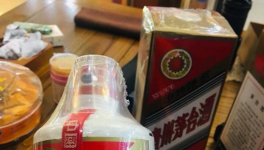 次新酒收藏要不要开盒封口 尽量避免新酒拿出来直接饮用